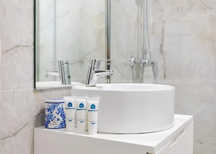 Authentic Retreat By Hostwise Porto