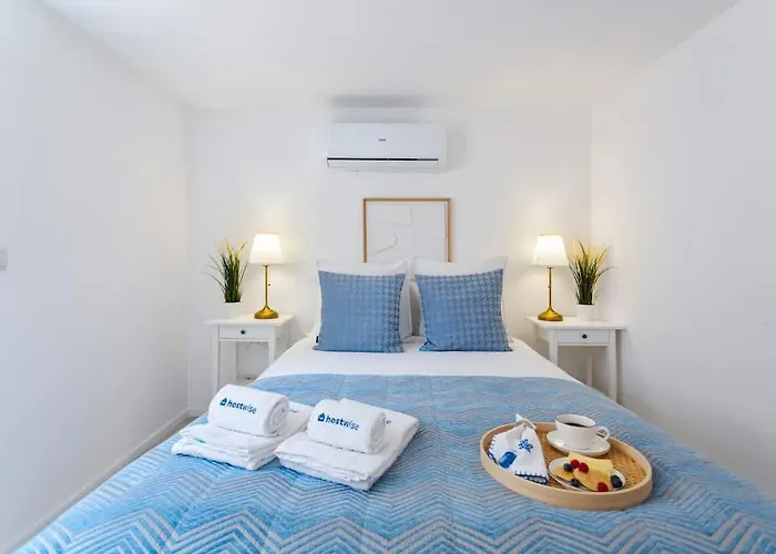 Authentic Retreat By Hostwise